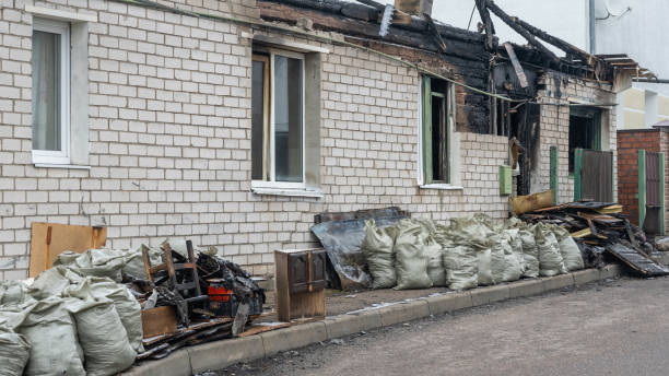 24/7 Emergency Fire Damage Removal experts in Newark, AR